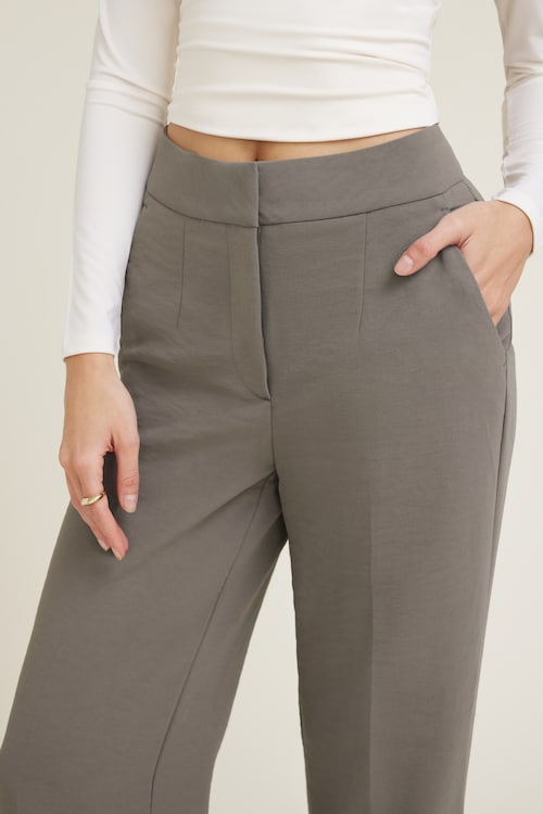 Yasmin Straight Leg Pants