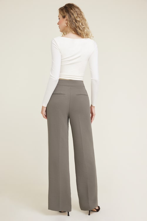 Yasmin Airflow Straight Leg Pants