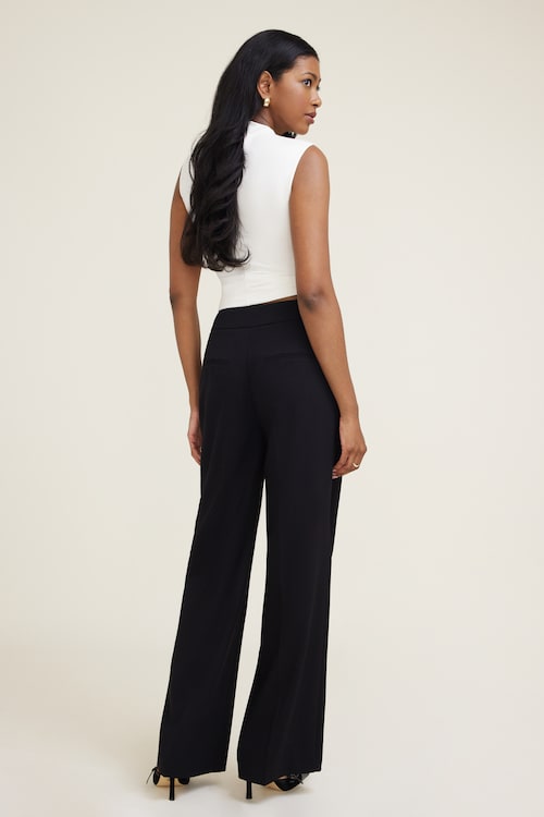 Yasmin Airflow Straight Leg Pants