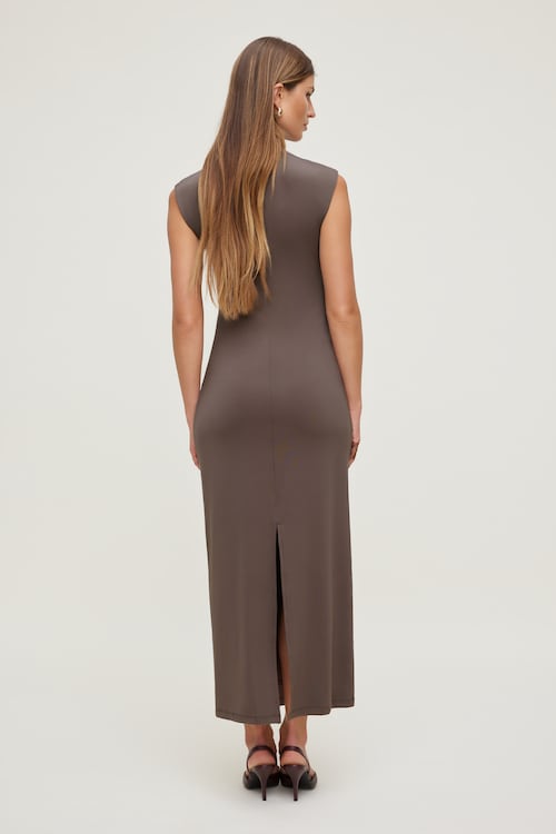 Bria Sculpt Maxi Dress