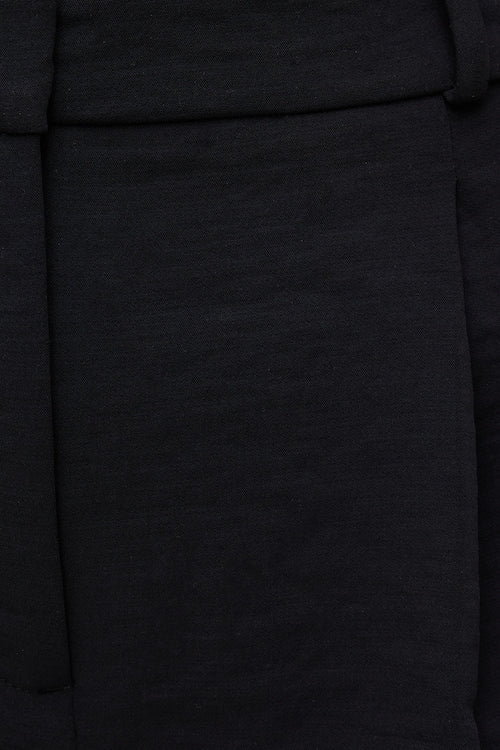 Airflow High Rise Shorts