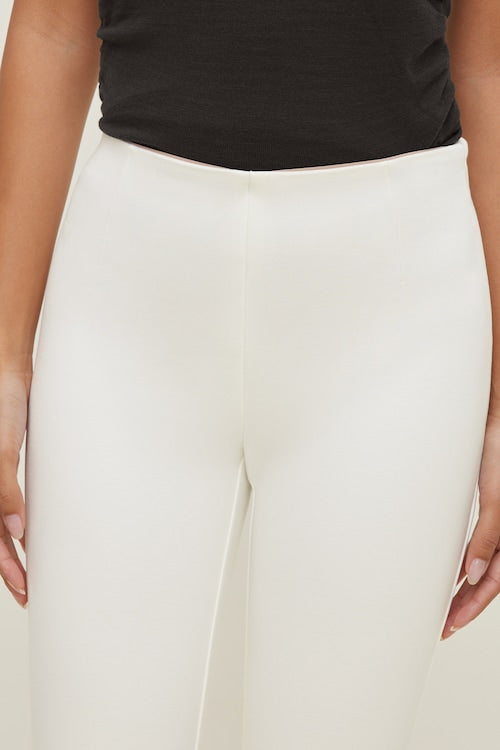 Liv Capri Pants