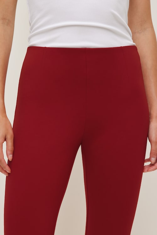 Liv Capri Pants