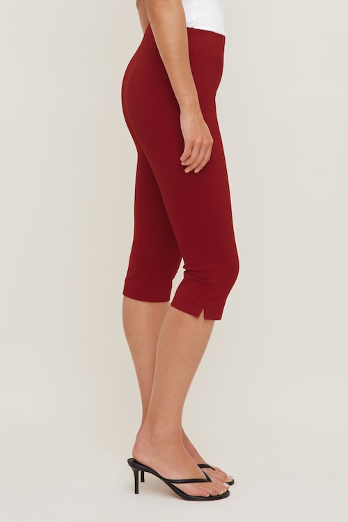 Liv Capri Pants