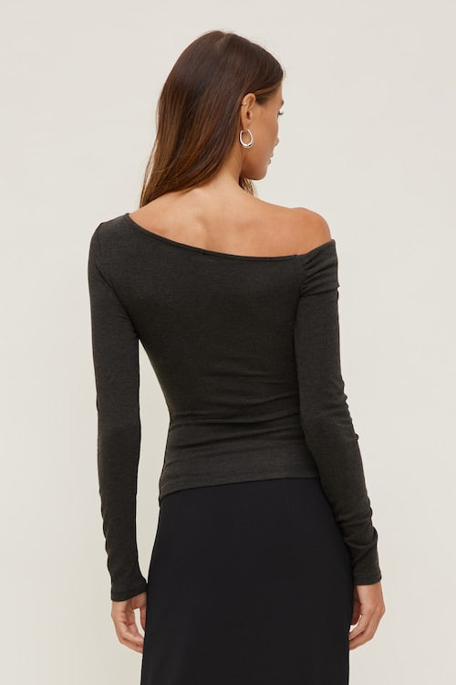 Twisted Long Sleeve Top