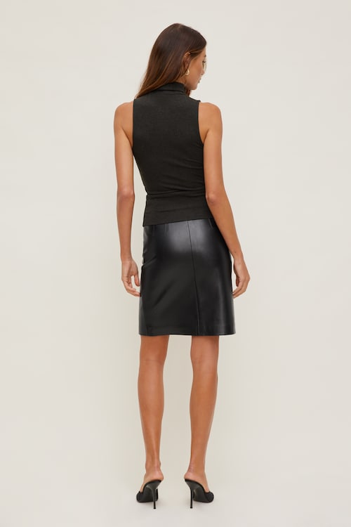 Sleeveless Turtleneck Top