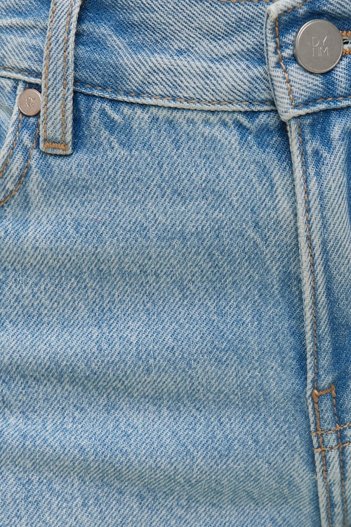 Low Rise Relaxed Straight Leg Jeans