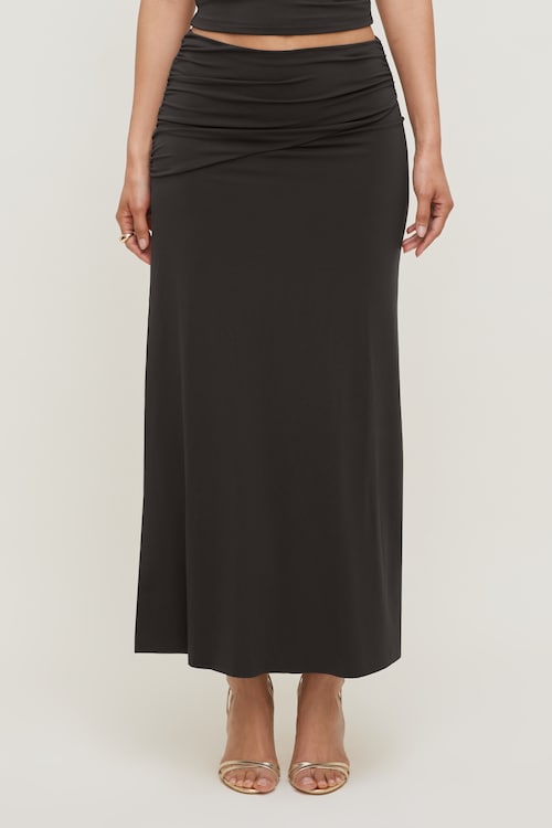 Sculpt Slit Maxi Skirt