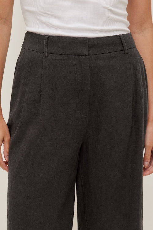 Linen High Rise Bermuda Shorts