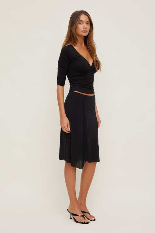 Plunge 3/4 Sleeve Top